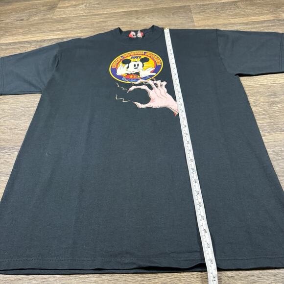 Vintage Disney Shirt Villians RARE Disneyana Convention 1997 Large Halloween - Picture 6 of 13